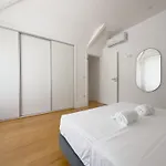 Vibrant Host -bonfim Lejlighed