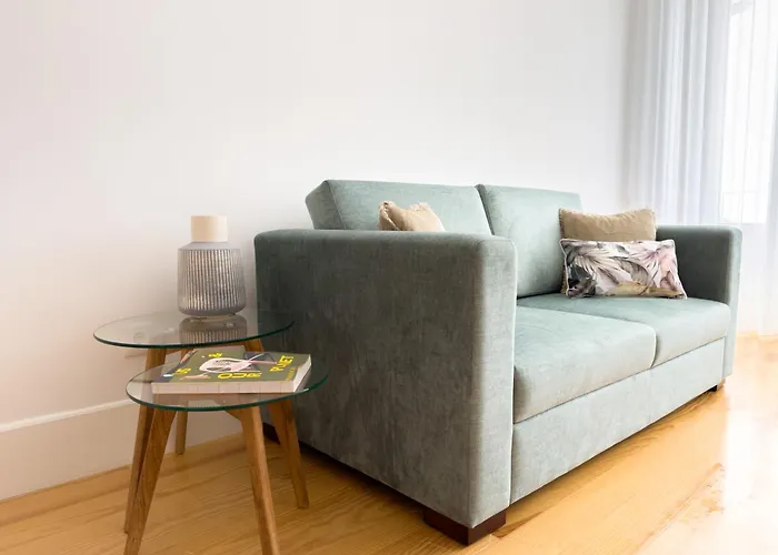 Vibrant Host Solutions-bonfim * Oporto