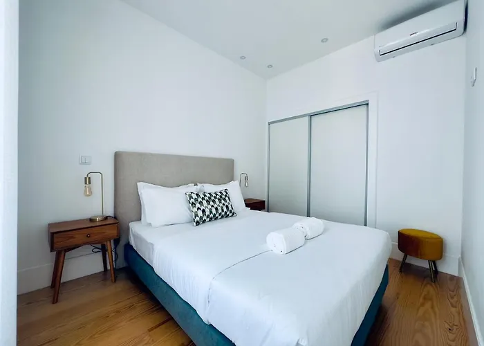 Vibrant Host -bonfim Apartamento Oporto