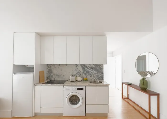 Vibrant Host -bonfim * Oporto