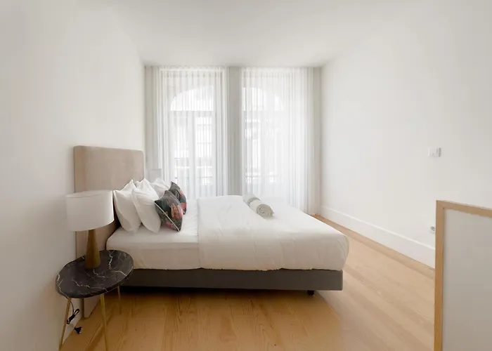 Vibrant Host -bonfim * Oporto