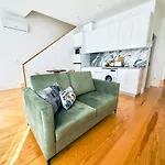 Apartment Vibrant Host -bonfim