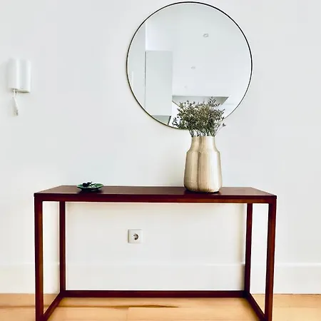 Daire Vibrant Host -bonfim Porto