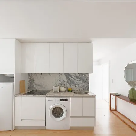 Vibrant Host -bonfim * Porto