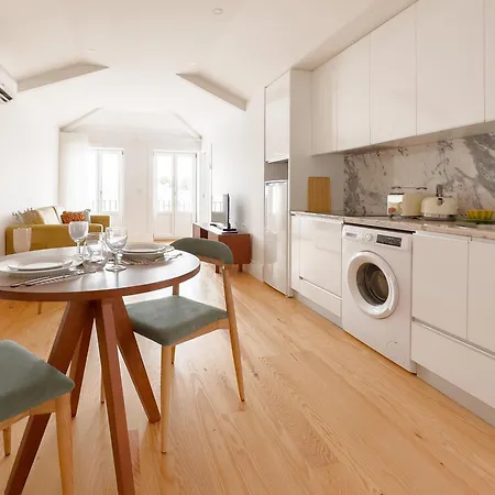 Vibrant Host -bonfim * Porto