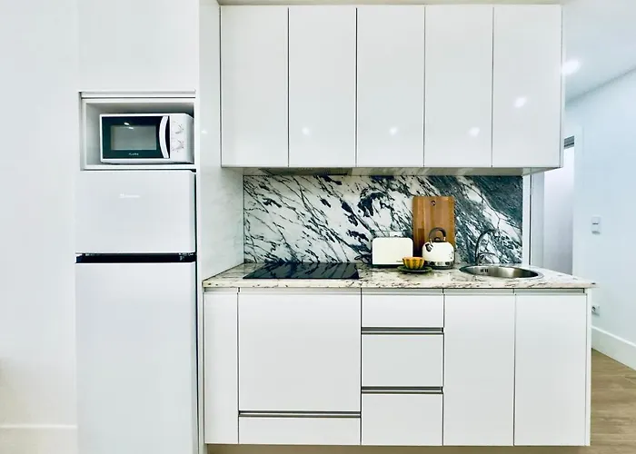 Vibrant Host -bonfim * Porto